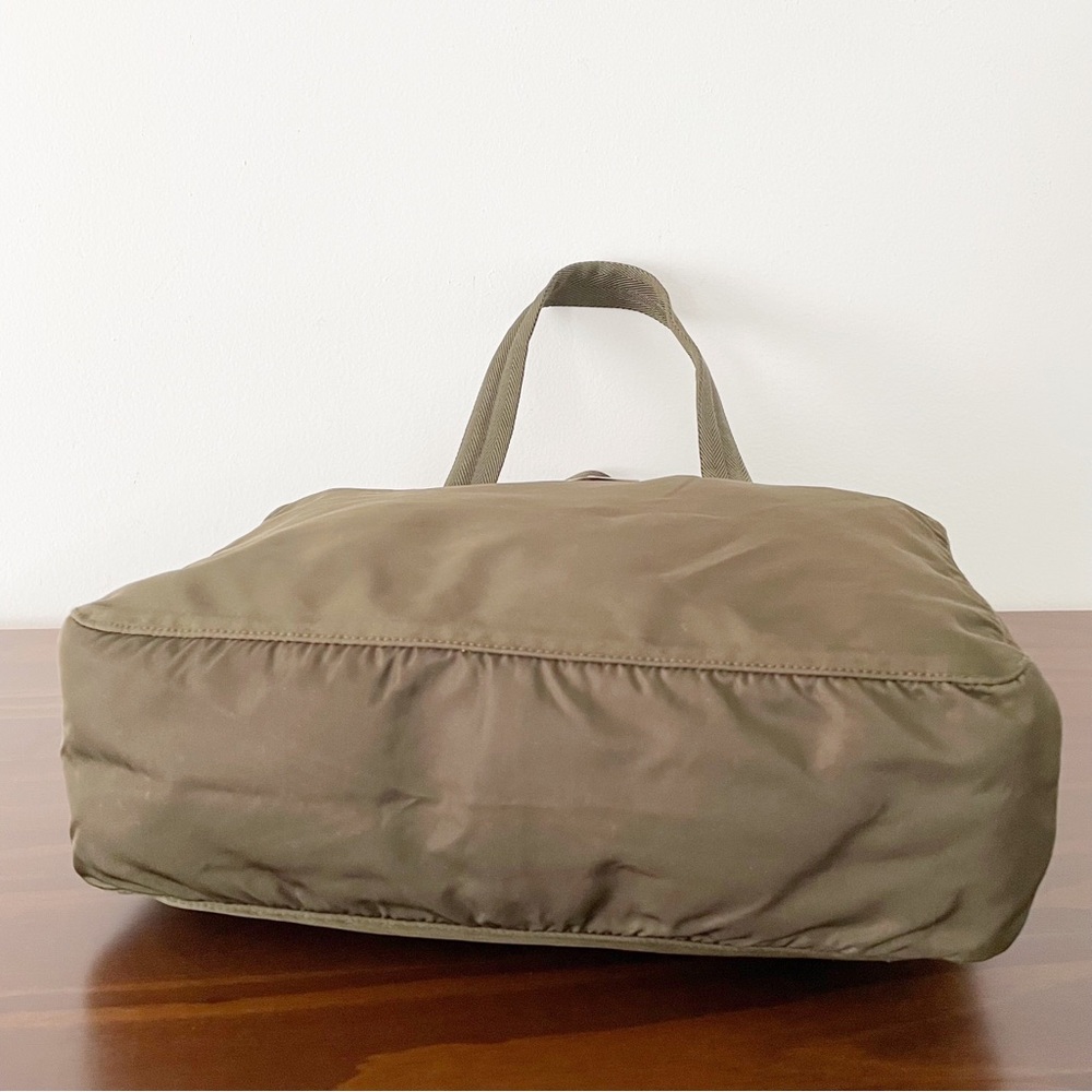 Prada RARE dark green brown nylon triangle logo Boston bag vintage - Picture 6 of 15